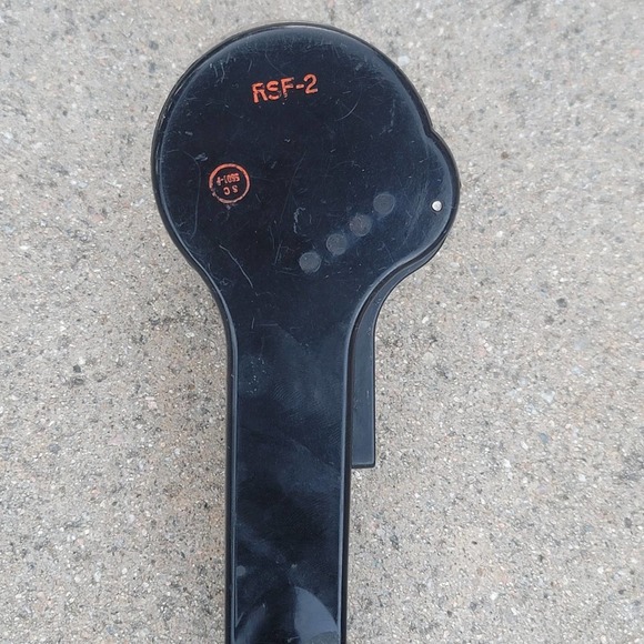 Vtg US Army Military Handheld Microphone Hand No 7 - Picture 3 of 3